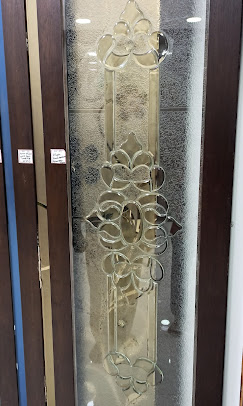 Hand-bevelled 3D diamond-cut glass entrance panel — luxury foyer light refraction, Ambika Playwoods
